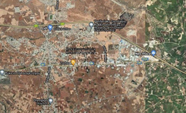 Land in Kokkinotrimithia - view 1