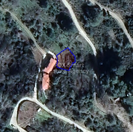 Land in Moutoutllas - view 1