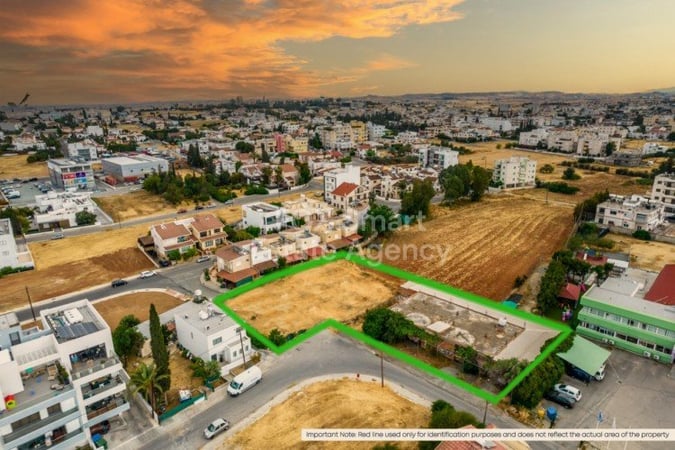 Land in Ayios Vasilios - view 1