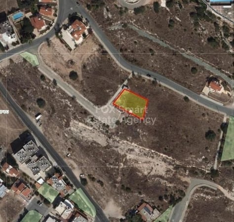 Land in Yeroskipou - view 1