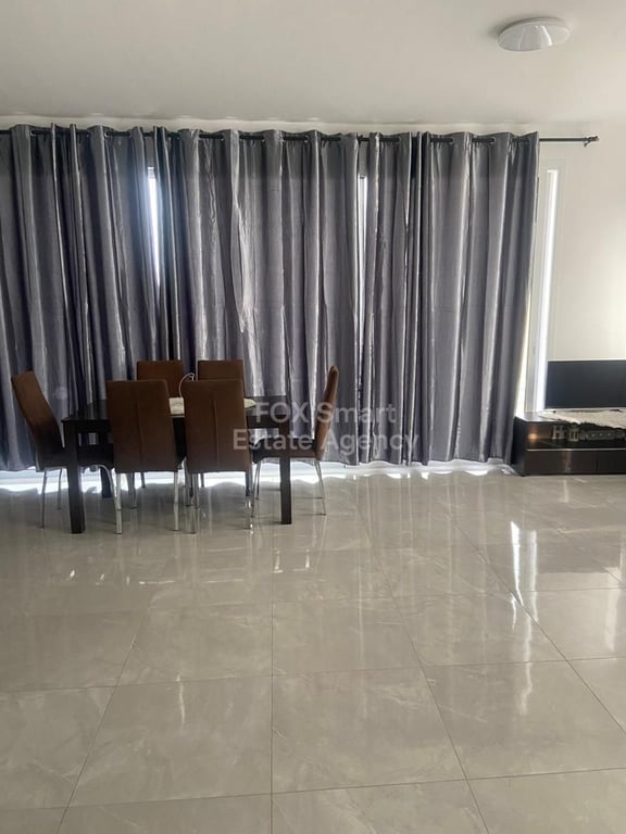 Apartment in Emba - Image 2