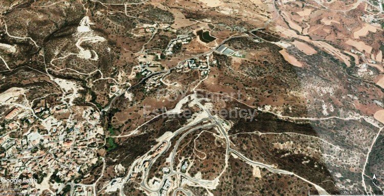 Land in Agios Tychon - view 1