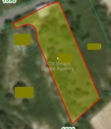 Land in Silikou - view 1