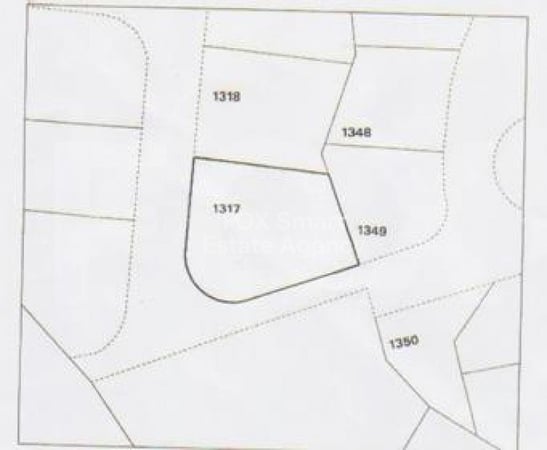 Land in Geri - view 1