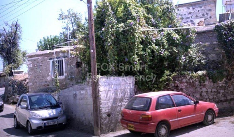 House in Argaka - view 1