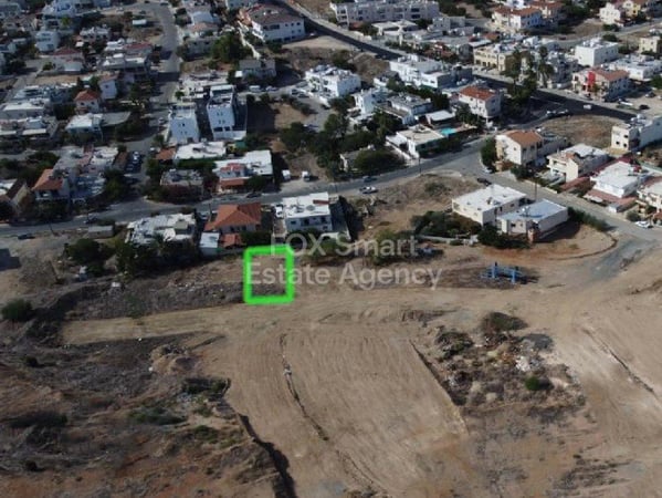 Land in Lakatamia - view 1