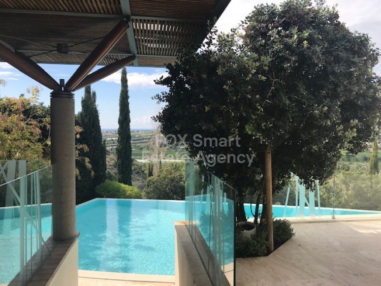 House in Erimi - Image 2