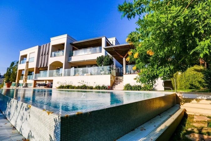 House in Erimi - view 1