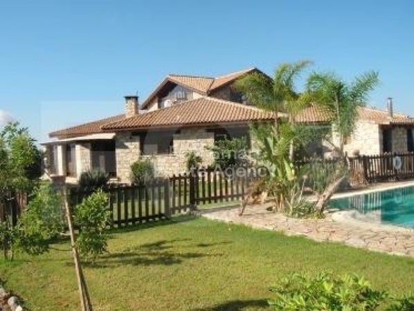 House in Korfi - view 1