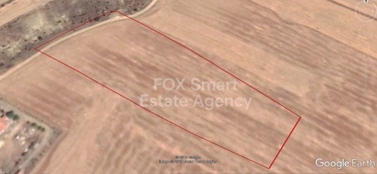 Land in Pera - view 1