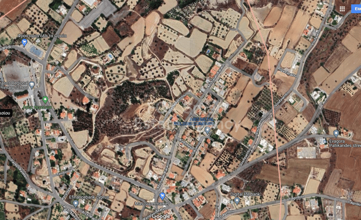 Land in Pera - view 1