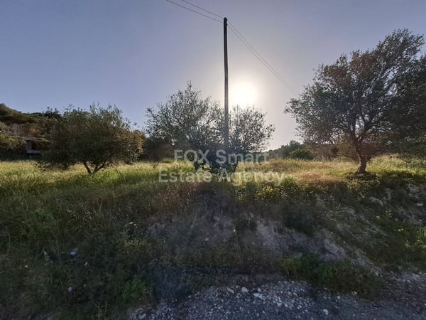 Land in Agios Tychon - view 1