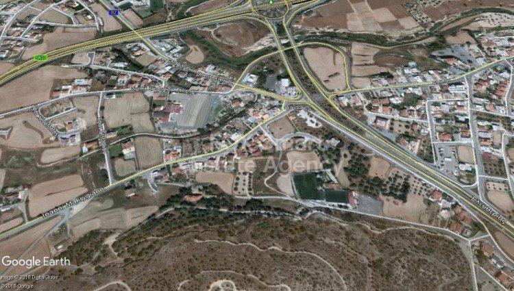 Land in Agios Fanourios - view 1