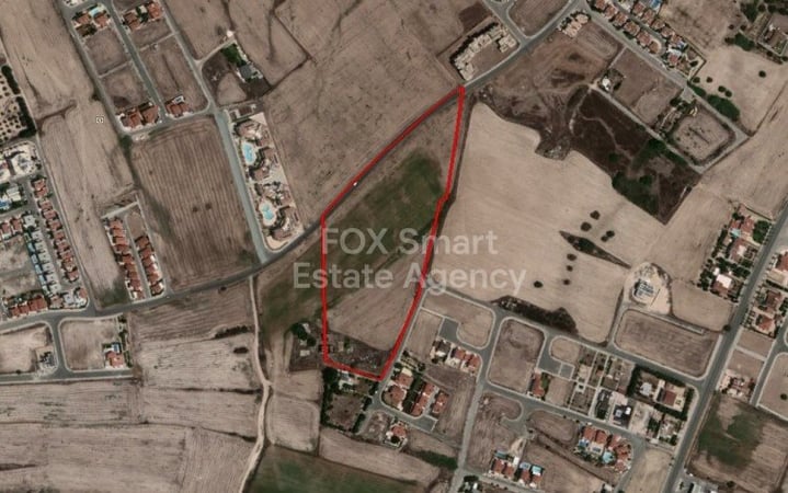 Land in Pyla - view 1