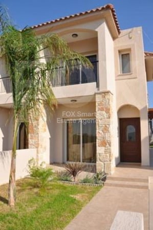 House in Moni - view 1