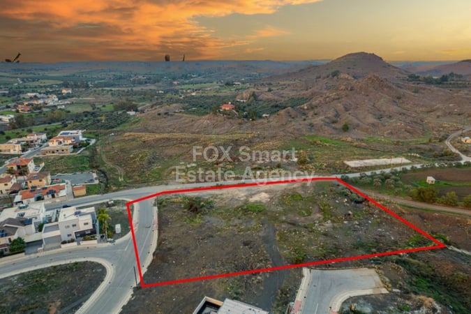 Land in Analiontas - view 1