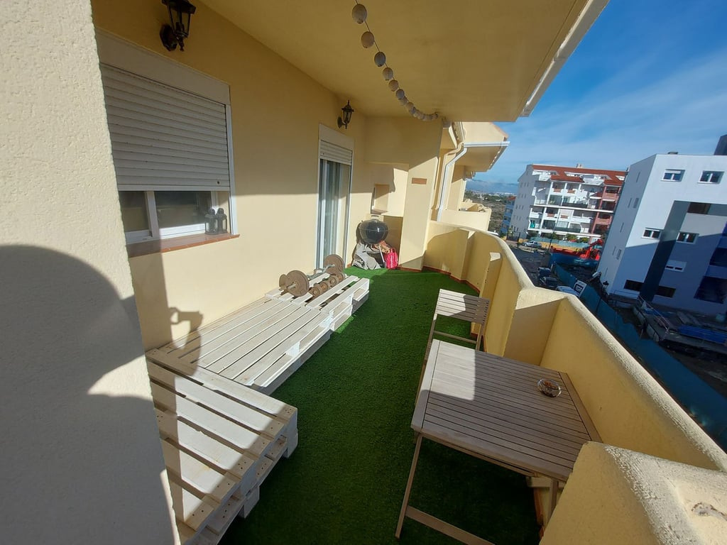 Apartment in La Duquesa - Image 2