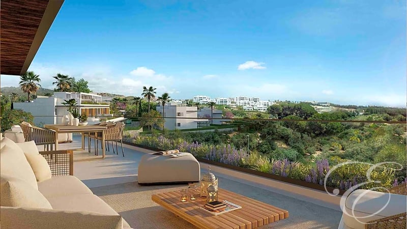 Apartment in Marbella Del Este - view 1