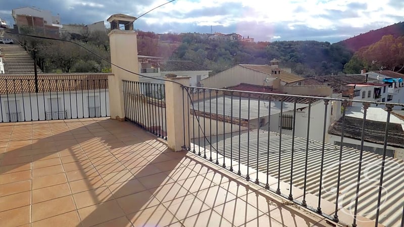 Villa in Riogordo - view 1