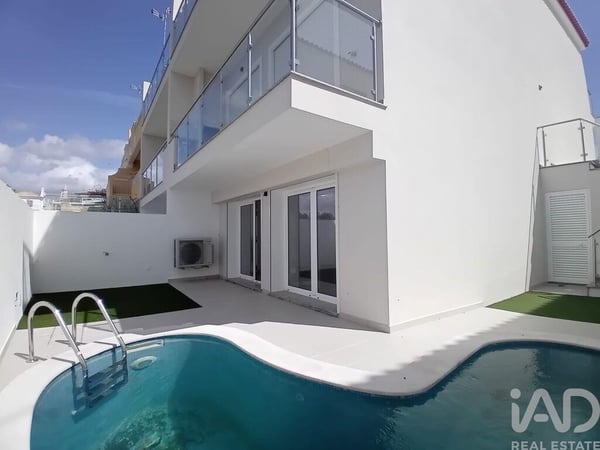 House in Altura - view 1
