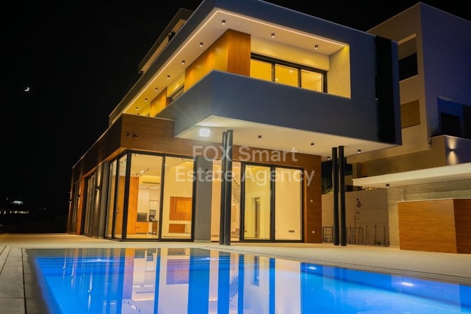 House in Agios Tychon - view 1