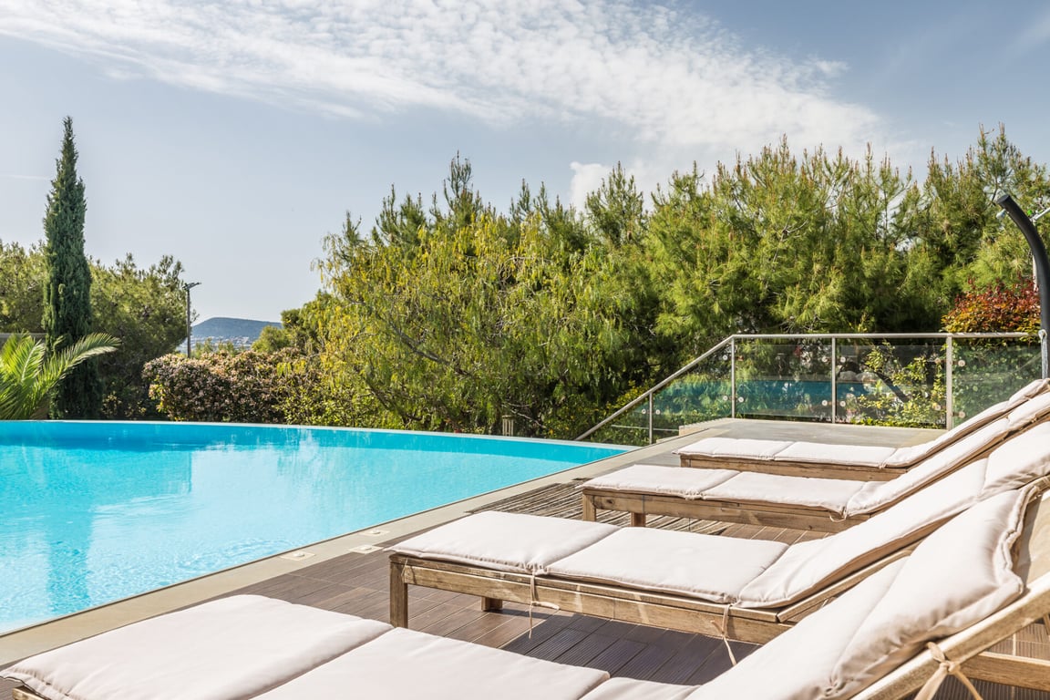 Villa in Central Greece - Image 3