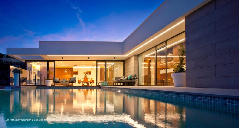 Villa in Benitachell - view 1