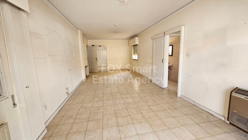 Apartment in Ayioi Omoloyites - view 1