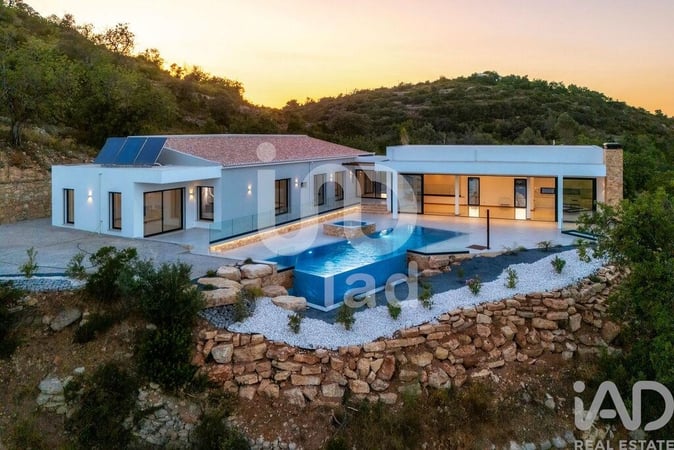 House in Loule - view 1