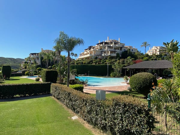 House in Benahavis - view 1