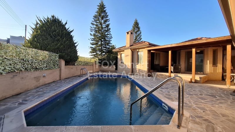 House in Nicosia - view 1