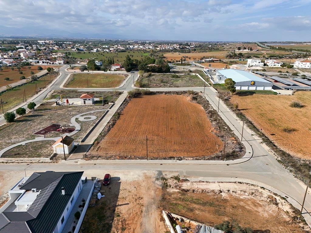 House in Kokkinotrimithia - Image 2