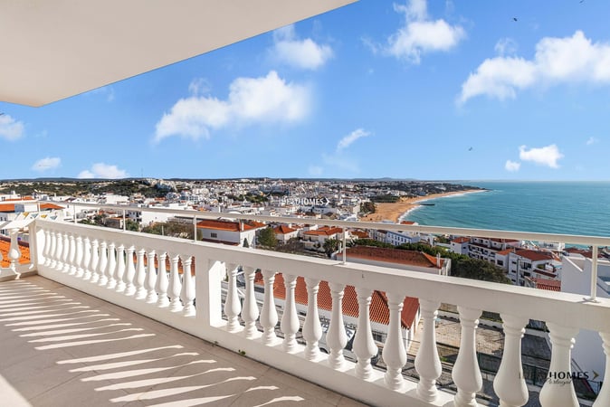 Apartment in Albufeira - view 1