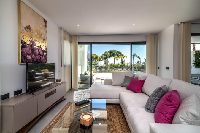 Apartment in Estepona - view 1