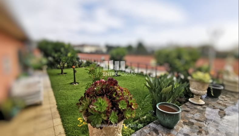 House in Povoa de Varzim - view 1