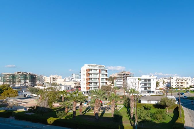Apartment in Larnaca - view 1