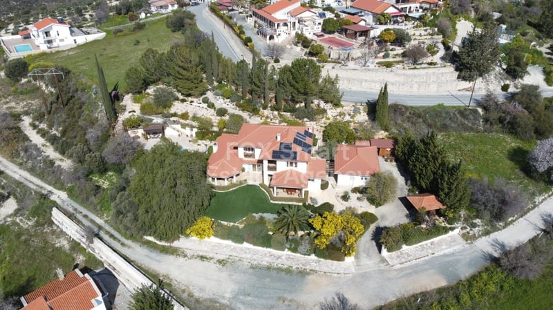 House in Laneia - view 1