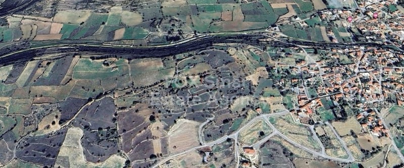 Land in Pachna - view 1
