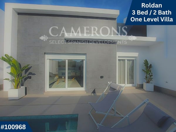 House in Roldan - view 1