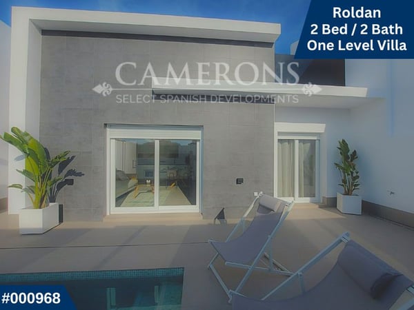 House in Roldan - view 1