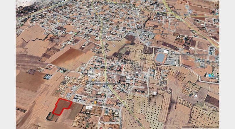 Land in Lakatamia - view 1