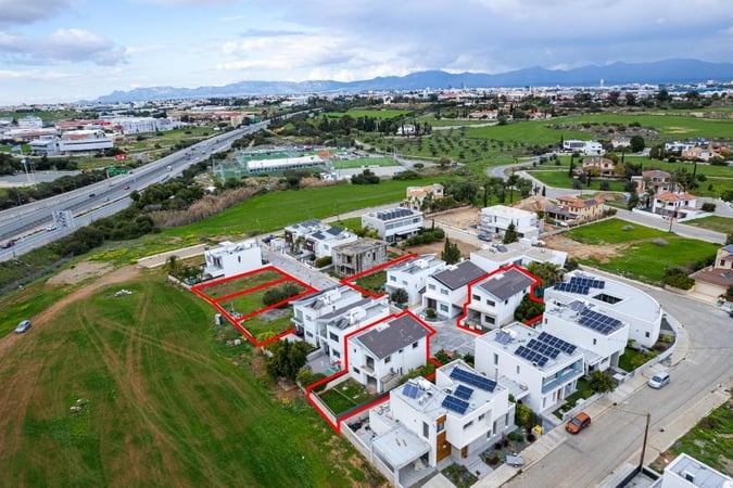 House in Latsia - view 1