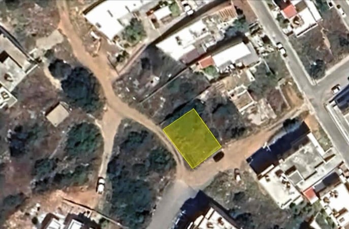 House in Agios Nikolaos - view 1