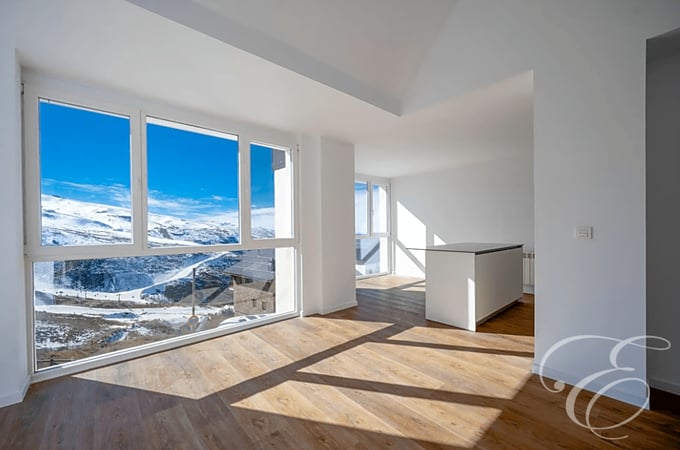 Apartment in Granada - view 1