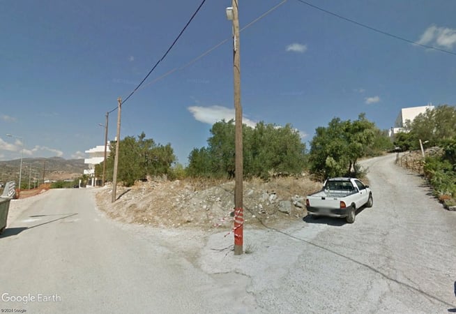 House in Agios Nikolaos - view 1