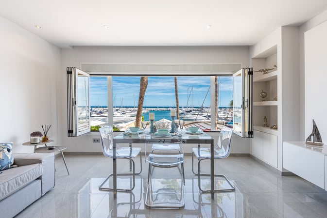 Apartment in Puerto Banus - view 1