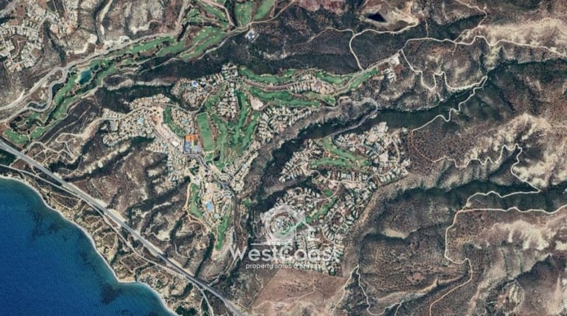 House in Kouklia - view 1