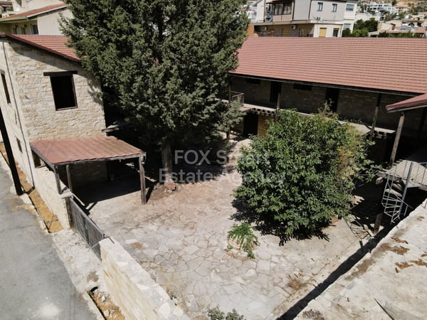 House in Germasogeia - view 1