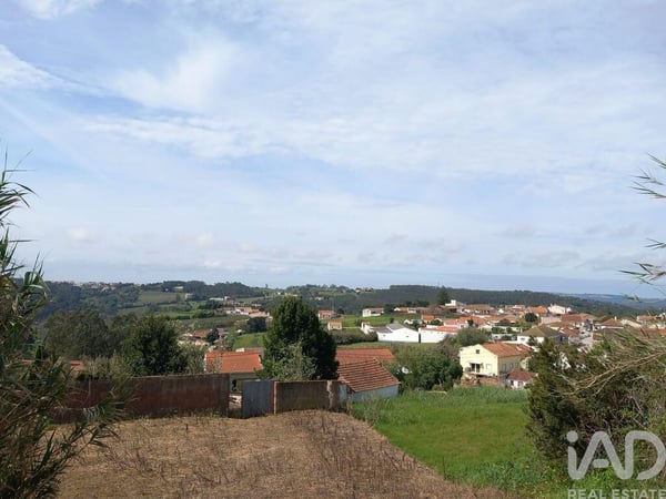 Land in Salir de Matos - view 1