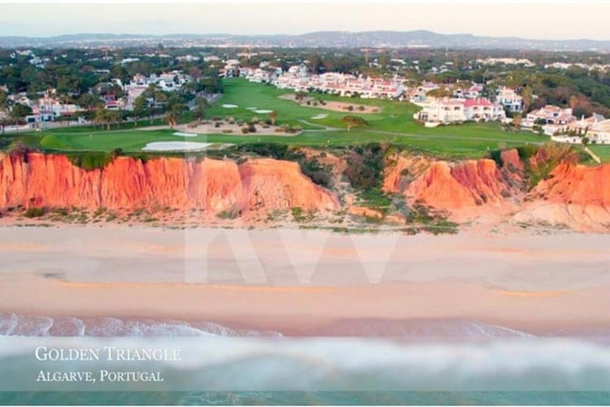 Land in Almancil - view 1